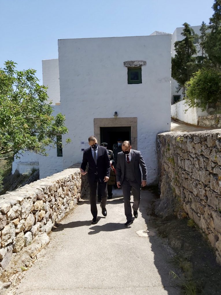 Επίσκεψη ΥΦΕΘΑ Αλκιβιάδη Στεφανή σε Πάτμο, Λειψούς, Αρκιούς & Σάμο για τις Άγιες Μέρες του Πάσχα