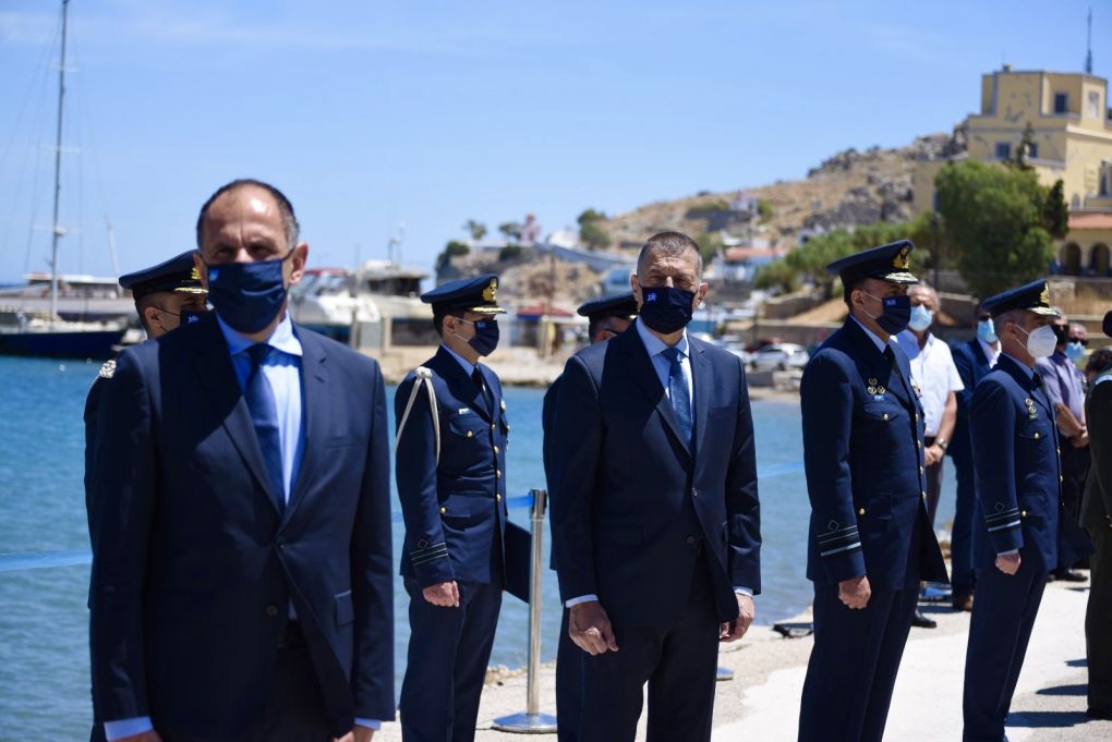 Παρουσία του Υπουργού Επικρατείας Γεώργιου Γεραπετρίτη και του ΥΦΕΘΑ Αλκιβιάδη Στεφανή στο Μνημόσυνο του Σμηναγού (Ι) Κωνσταντίνου Ηλιάκη, στην Κάρπαθο