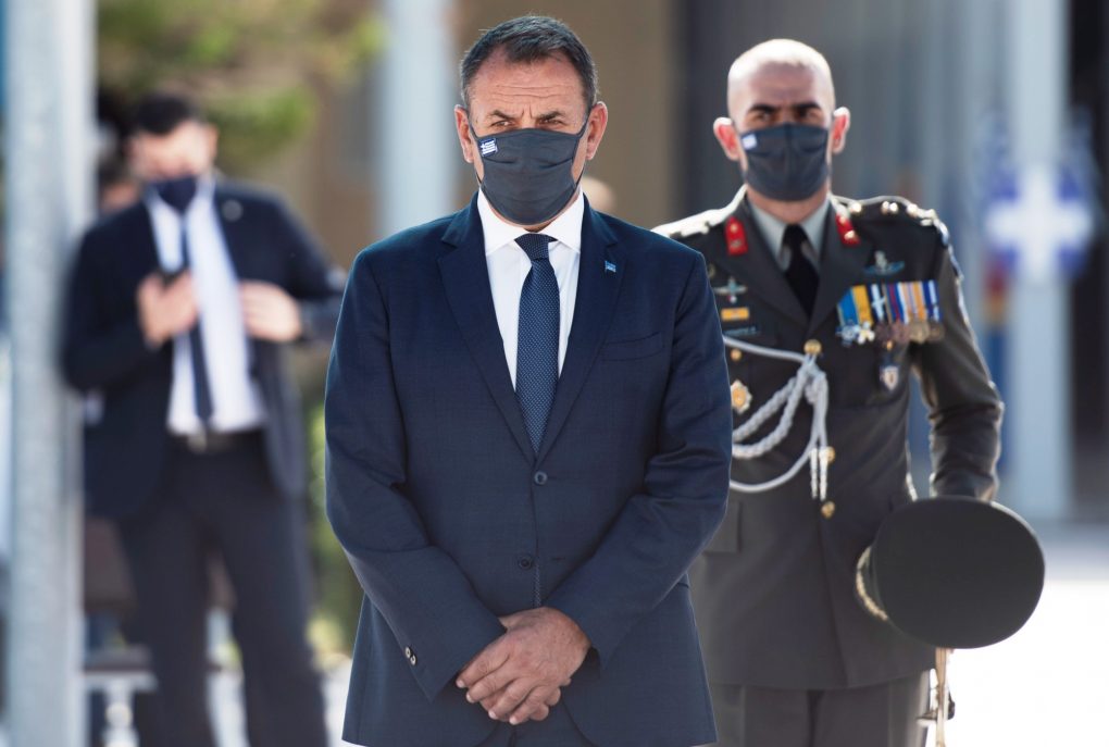 Παρουσία ΥΕΘΑ Νικόλαου Παναγιωτόπουλου στην τελετή ορκωμοσίας νέων Ανθυπολοχαγών στη ΣΣΕ υπό την ΠτΔ