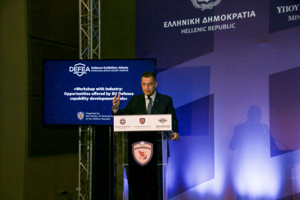 Δραστηριότητες ΥΦΕΘΑ Αλκιβιάδη Στεφανή κατά την Έναρξη της DEFEA