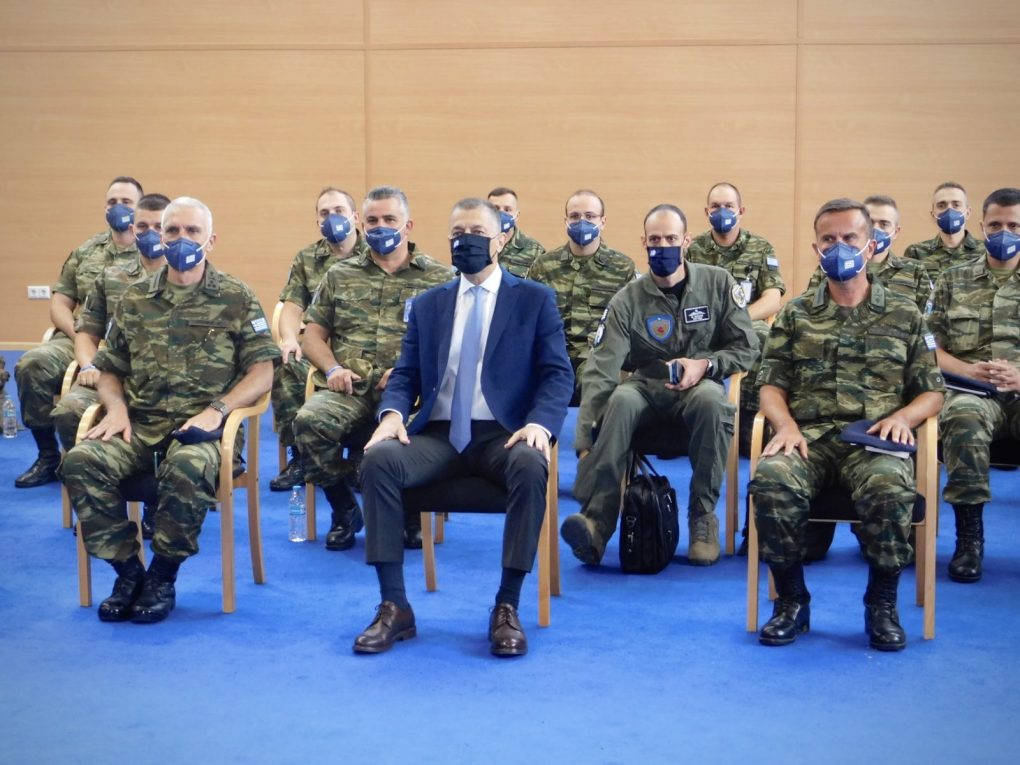 Επίσκεψη ΥΦΕΘΑ Αλκιβιάδη Στεφανή στην Ελληνική Δύναμη Κοσσυφοπεδίου