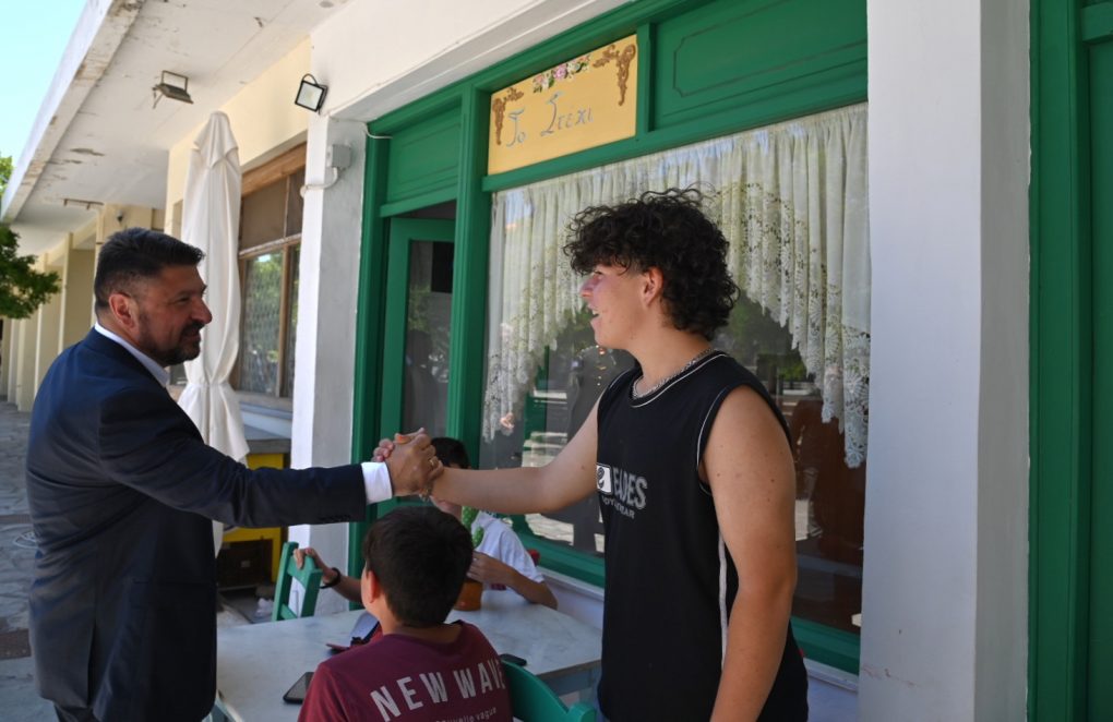 Ο ΥΦΕΘΑ Νικόλαος Χαρδαλιάς στο ετήσιο μνημόσυνο του Ήρωα Υποσμηναγού (I) Νικόλαου Σιαλμά, στον Άγιο Ευστράτιο