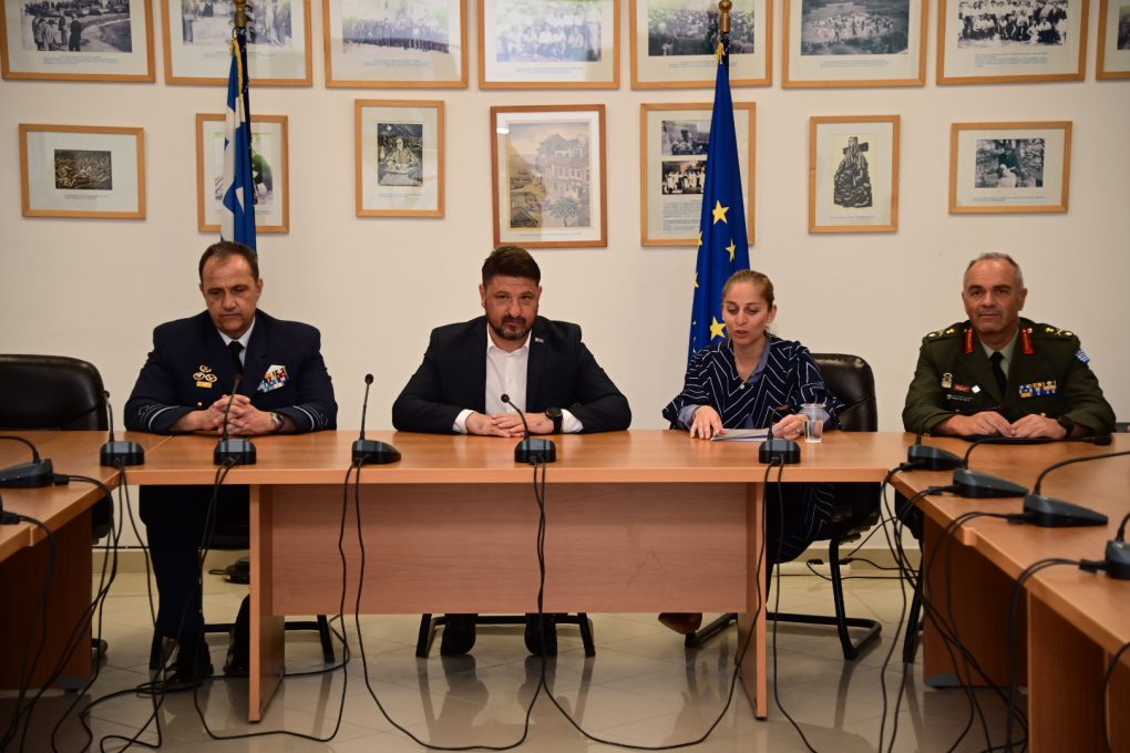 Ο ΥΦΕΘΑ Νικόλαος Χαρδαλιάς στο ετήσιο μνημόσυνο του Ήρωα Υποσμηναγού (I) Νικόλαου Σιαλμά, στον Άγιο Ευστράτιο