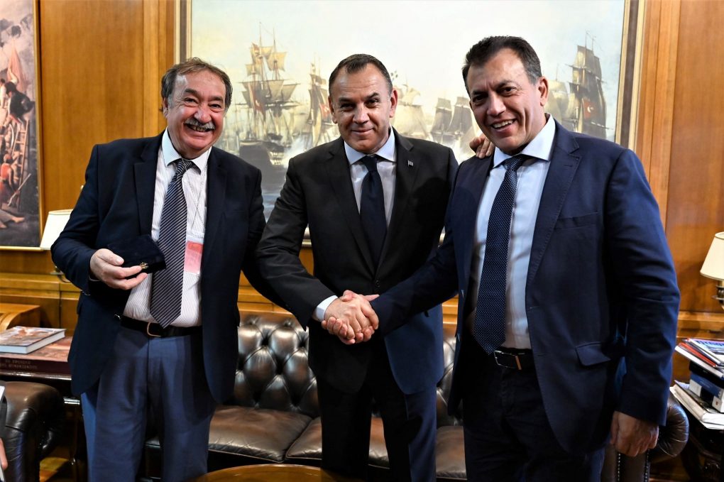 Παρουσία ΥΕΘΑ Νικόλαου Παναγιωτόπουλου  στην υπογραφή Προγραμματικής Συμβάσεως ΥΠΕΘΑ – Δήμου Ανάφης