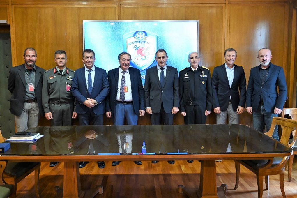Παρουσία ΥΕΘΑ Νικόλαου Παναγιωτόπουλου  στην υπογραφή Προγραμματικής Συμβάσεως ΥΠΕΘΑ – Δήμου Ανάφης