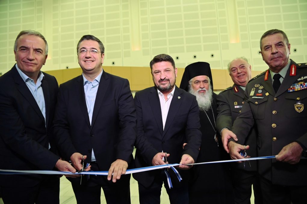 Deputy Defence Minister Nikolaos Hardalias and the Central Macedonia Regional Governor Apostolos Tzitzikostas inaugurate the project for the energy upgrade of 424 General Army Training Hospital in Thessaloniki
