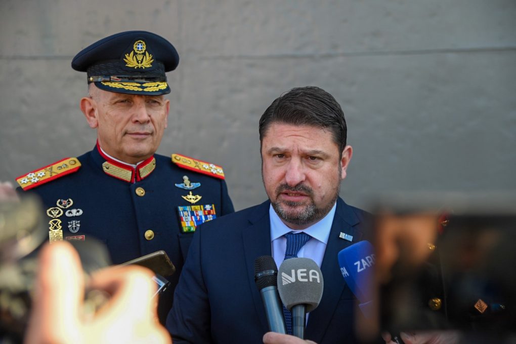 Στα Χανιά ο ΥΦΕΘΑ Νικόλαος Χαρδαλιάς για τον εορτασμό των Θεοφανείων στο Ναύσταθμο Κρήτης – Επισκέψεις σε 115 Πτέρυγα Μάχης, Υποβρύχιο ΤΡΙΤΩΝ και Φρεγάτα ΥΔΡΑ