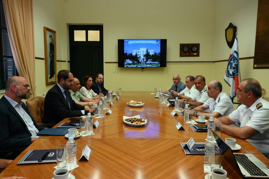 Επίσκεψη Υφυπουργού Εθνικής Άμυνας κ. Ιωάννη Κεφαλογιάννη στο 401 Γενικό Στρατιωτικό Νοσοκομείο Αθηνών και τη Σχολή Ναυτικών Δοκίμων