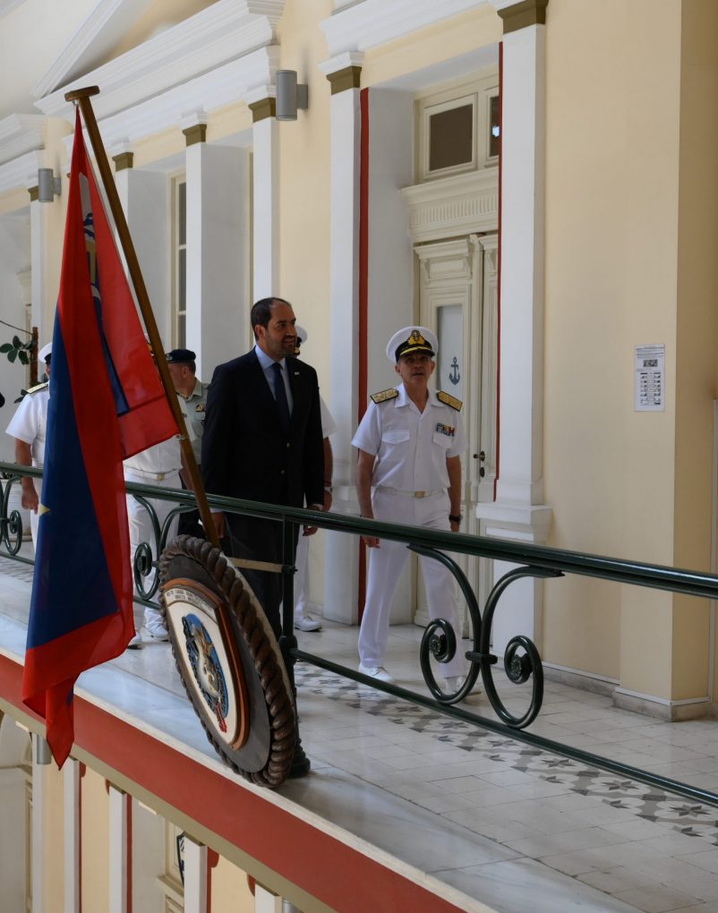 Επίσκεψη Υφυπουργού Εθνικής Άμυνας κ. Ιωάννη Κεφαλογιάννη στο 401 Γενικό Στρατιωτικό Νοσοκομείο Αθηνών και τη Σχολή Ναυτικών Δοκίμων