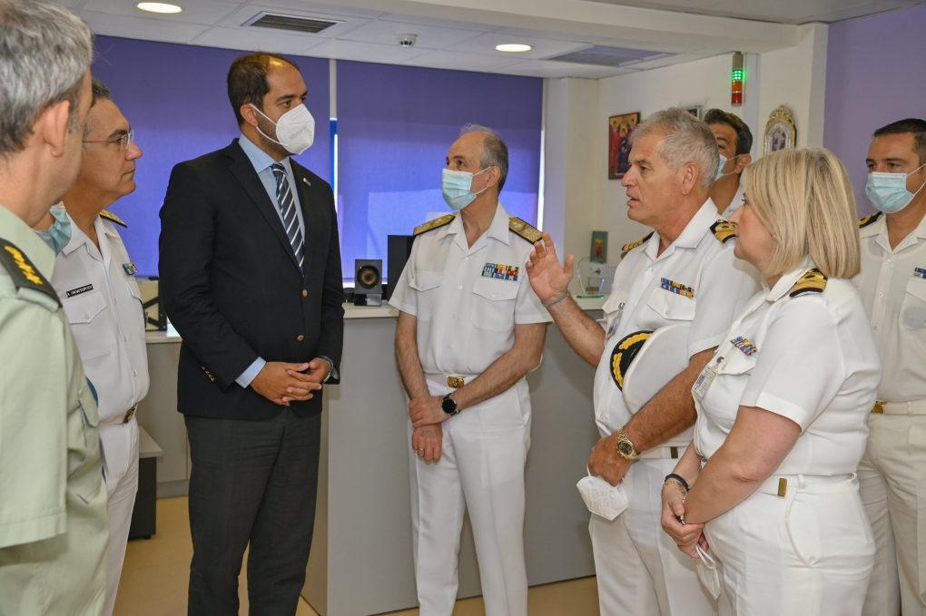 Επίσκεψη ΥΦΕΘΑ κ. Ιωάννη Κεφαλογιάννη στο Ναυτικό Νοσοκομείο Αθηνών και κ.κ. ΥΦΕΘΑ Ιωάννη Κεφαλογιάννη και Νικολάου Χαρδαλιά στη ΣΣΕ