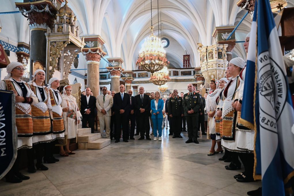 Παρουσία ΥΕΘΑ Νίκου Δένδια στις εκδηλώσεις για την 81η επέτειο Απελευθερώσεως της Νήσου Μεγίστης