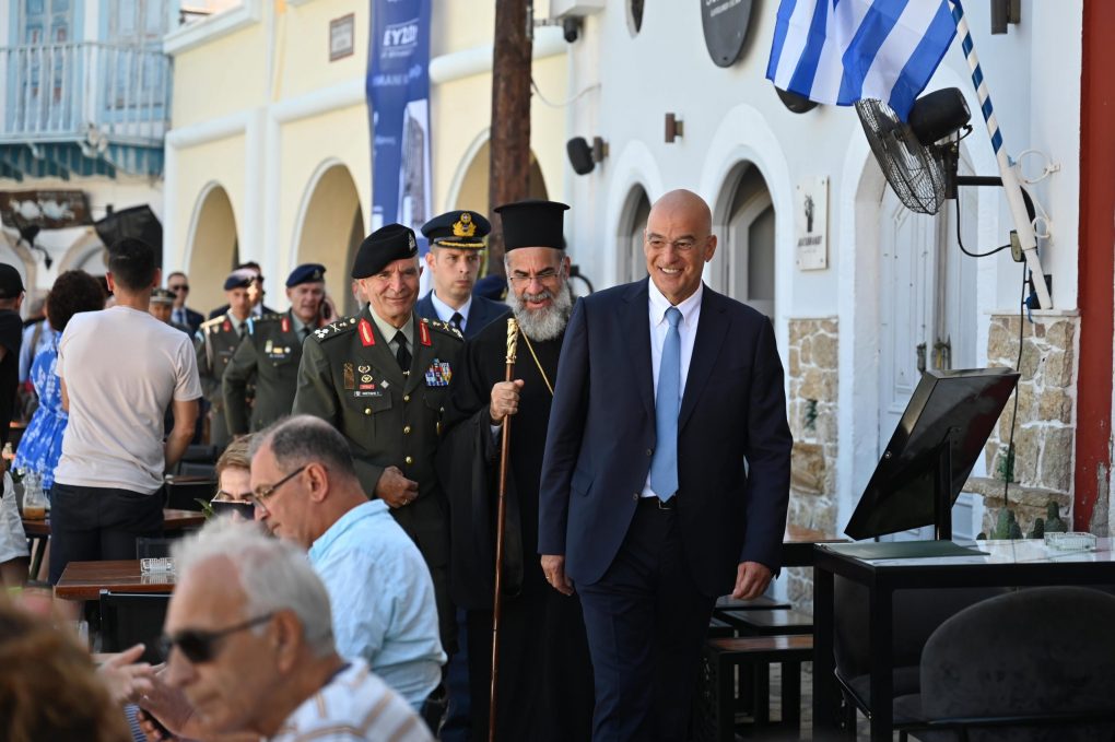 Παρουσία ΥΕΘΑ Νίκου Δένδια στις εκδηλώσεις για την 81η επέτειο Απελευθερώσεως της Νήσου Μεγίστης