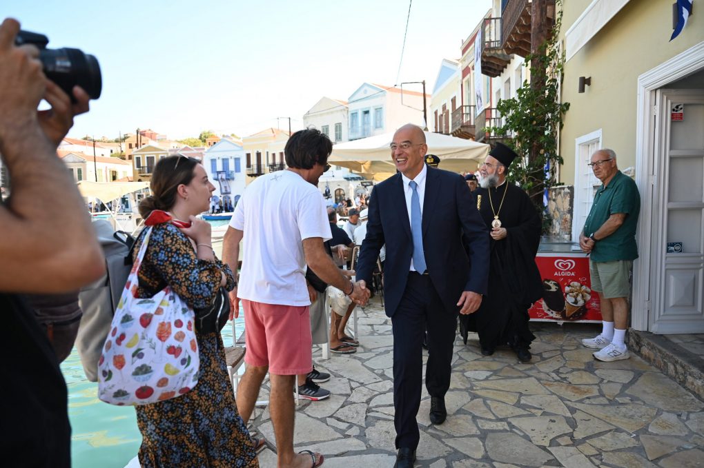 Παρουσία ΥΕΘΑ Νίκου Δένδια στις εκδηλώσεις για την 81η επέτειο Απελευθερώσεως της Νήσου Μεγίστης