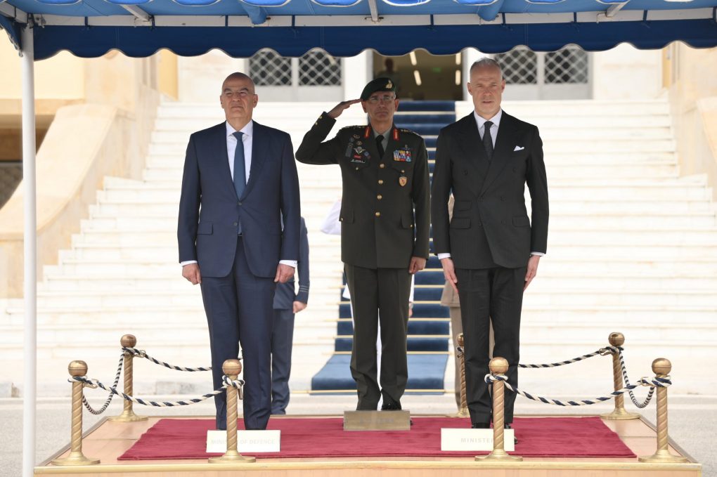 Συνάντηση ΥΕΘΑ Ν. Δένδια με τον Υπουργό Άμυνας της Ουγγαρίας K. Szalay-Bobrovniczky