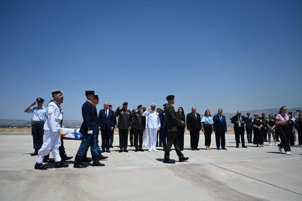 Παρουσία ΥΕΘΑ Ν. Δένδια στην τελετή επαναπατρισμού ταυτοποιηθέντων λειψάνων πεσόντων Οπλιτών από την Κύπρο στην Ελλάδα