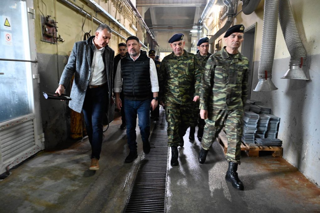 Prime Minister Kyriakos Mitsotakis visits 110 CW at Larissa ...