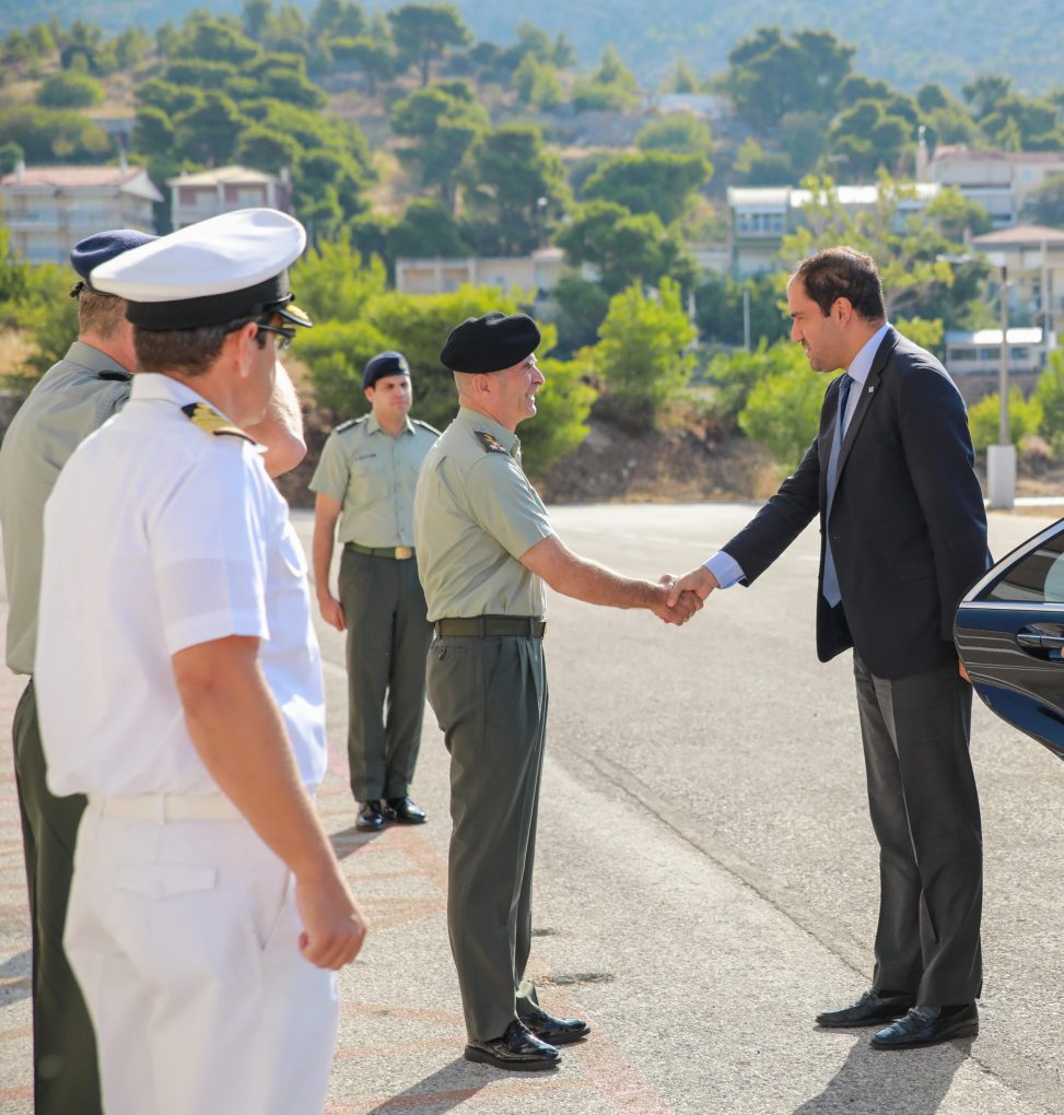 DepMin Ioannis Kefalogiannis visits the Hellenic Army Biological ...