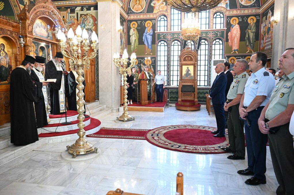 Honouring Ceremony for the fallen in Libya, in the presence of DefMin N ...