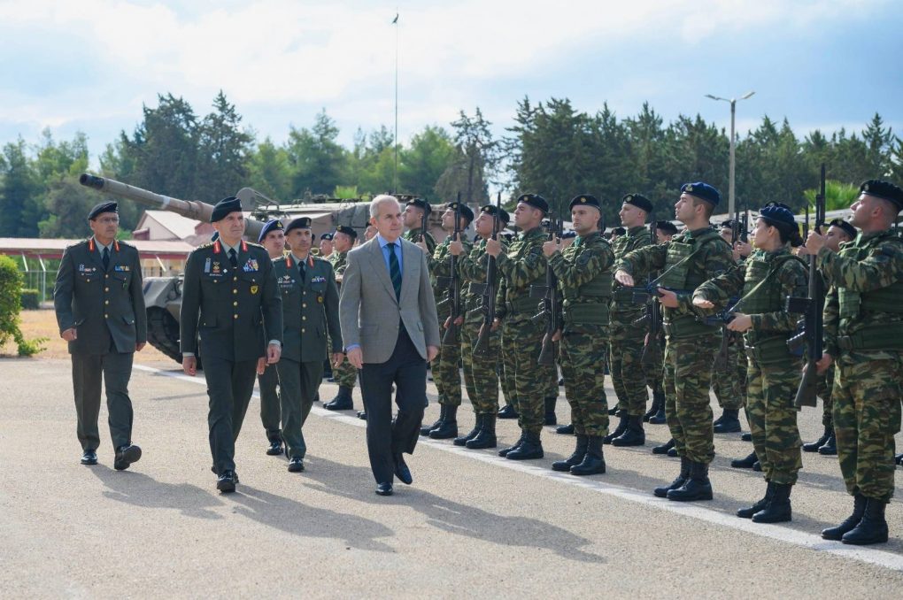 Παρουσία ΥΦΕΘΑ Θανάση Δαβάκη στην Ορκωμοσία των νεοκαταταγέντων Επαγγελματιών Οπλιτών (ΕΠ.ΟΠ) του Στρατού Ξηράς