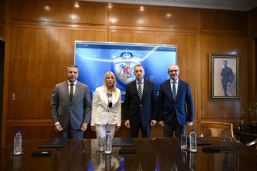 Minister of National Defence Alkiviadis Stefanis and Minister for ...