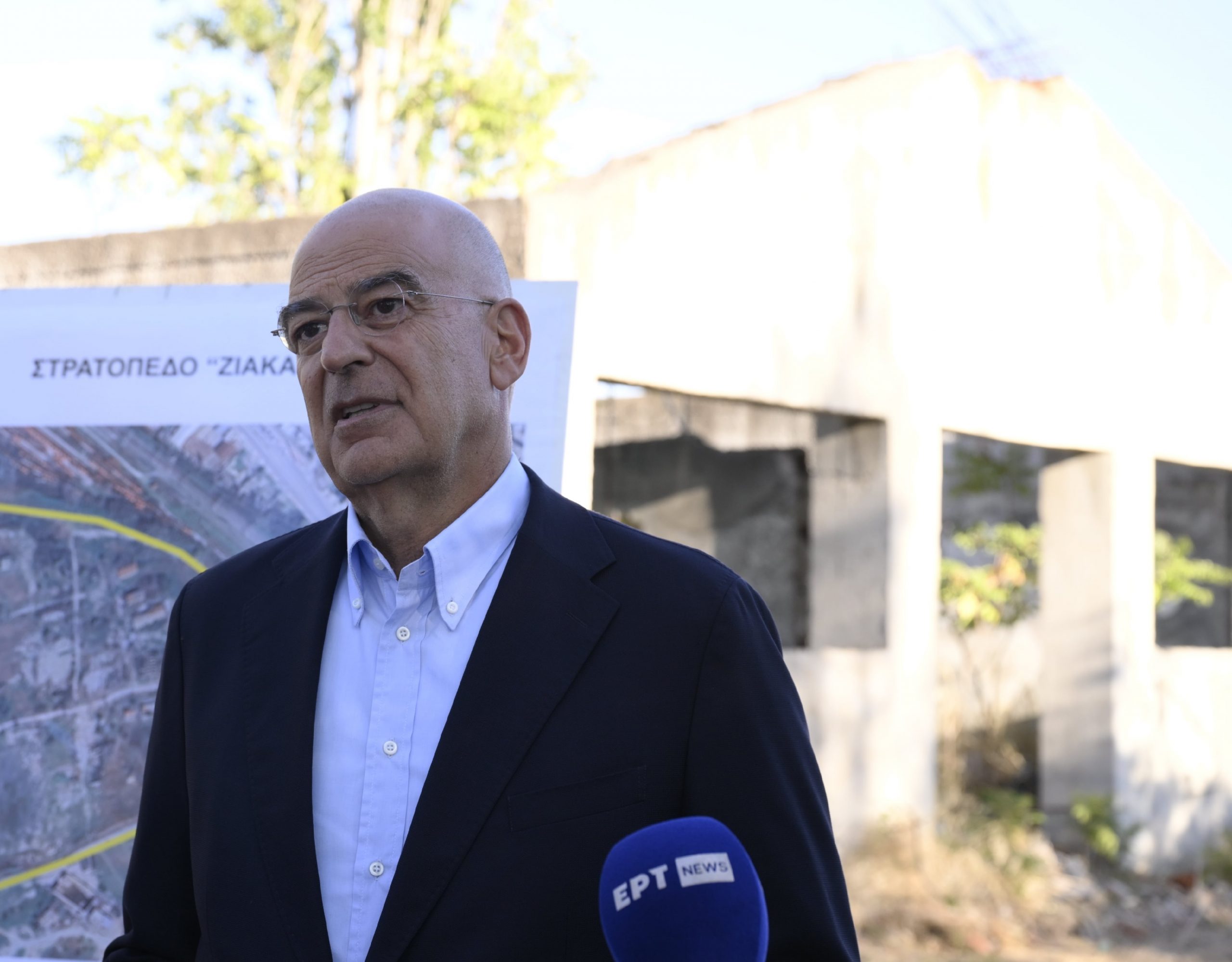 Επίσκεψη ΥΕΘΑ Ν. Δένδια στο πρώην Στρατόπεδο «ΟΠΛΑΡΧΗΓΟΥ ΘΕΟΔΩΡΟΥ ΖΙΑΚΑ», στη Θεσσαλονίκη