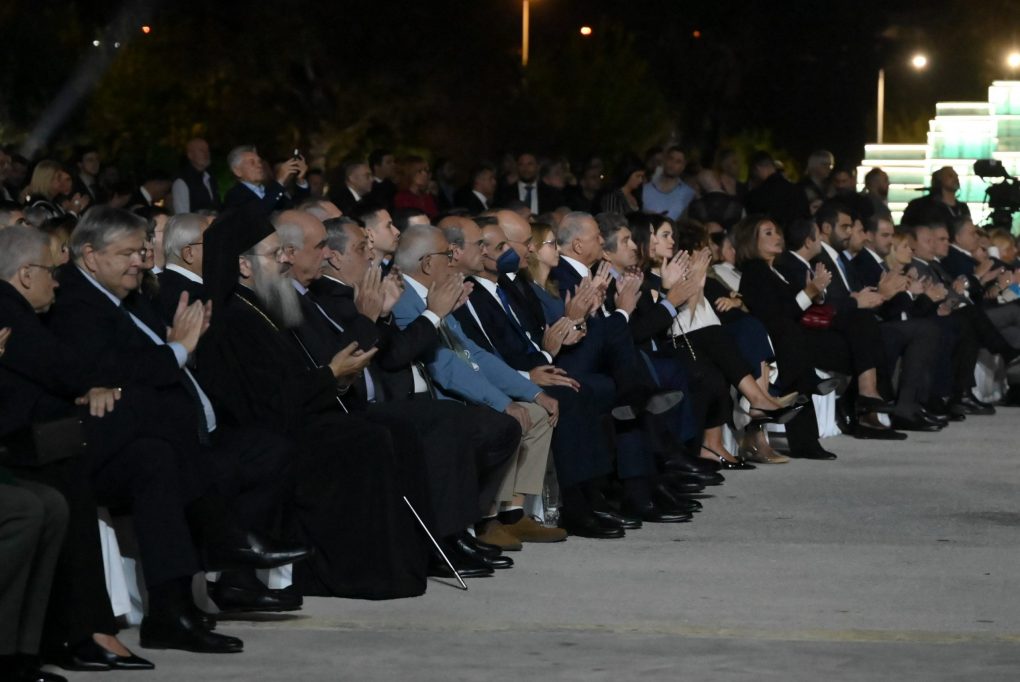 Παρουσία ΥΕΘΑ Νίκου Δένδια στην τελετή αποκαλυπτηρίων της νέας βιοκλιματικής όψης του ΥΠΕΘΑ