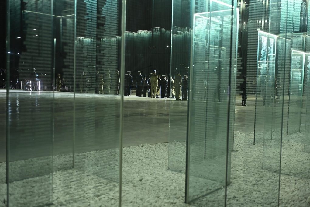 Παρουσία ΥΕΘΑ Νίκου Δένδια στην τελετή αποκαλυπτηρίων της νέας βιοκλιματικής όψης του ΥΠΕΘΑ