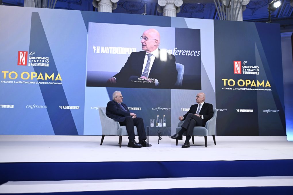 Συζήτηση ΥΕΘΑ Ν. Δένδια με τον διευθυντή του naftemporiki.gr Μ. Ψύλο στο 4ο Οικονομικό Συνέδριο της Ναυτεμπορικής