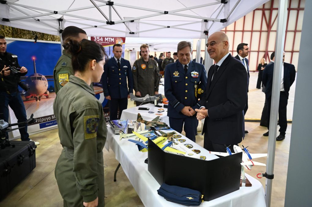 Παρουσία ΥΕΘΑ Ν. Δένδια στην εκδήλωση του ΓΕΑ για την Κοινωνική Προσφορά της Πολεμικής Αεροπορίας στην 112 ΠΜ