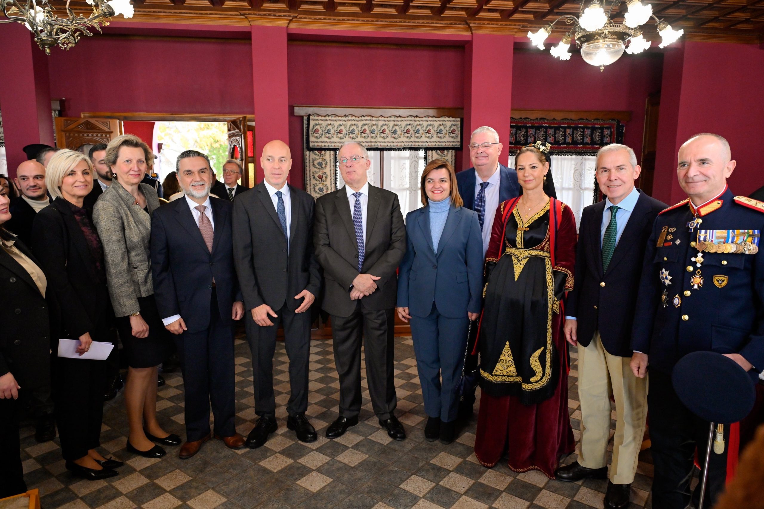 Παρουσία ΥΦΕΘΑ Θανάση Δαβάκη στις εκδηλώσεις εορτασμού της απελευθέρωσης του Μετσόβου και της Ημέρας Μνήμης Πεσόντων Αξιωματικών Ιππικού - Τεθωρακισμένων 1940