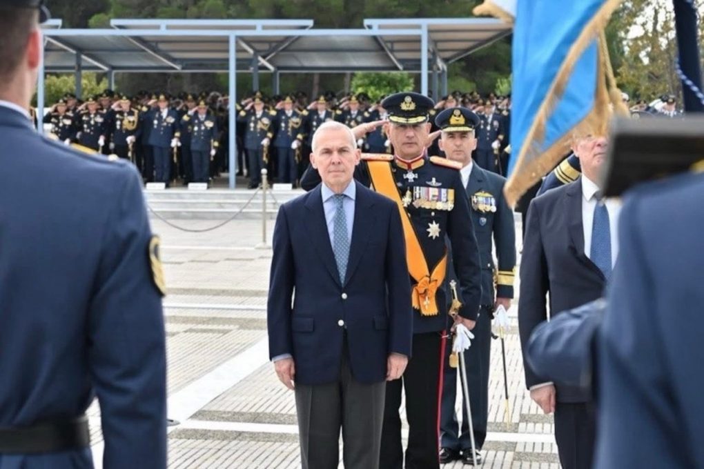 Παρουσία ΥΦΕΘΑ Θανάση Δαβάκη στην τελετή εορτασμού του Προστάτη της Πολεμικής Αεροπορίας στη Σχολή Ικάρων