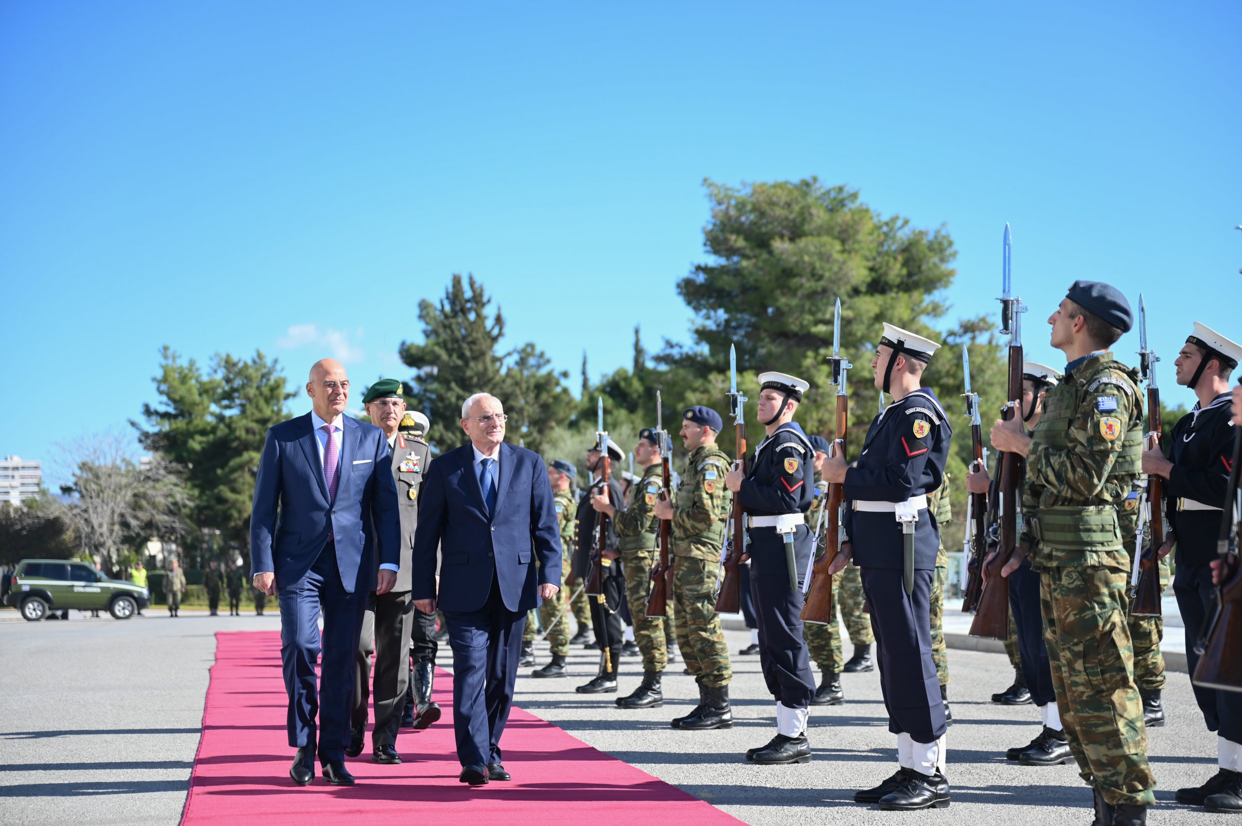 Συνάντηση ΥΕΘΑ Νίκου Δένδια με τον Υπουργό Εθνικής Άμυνας του Λιβάνου Michel Menassah