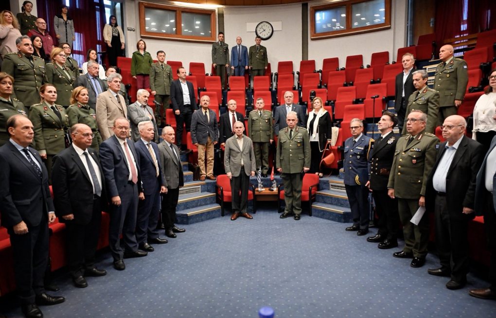 Χαιρετισμός ΥΦΕΘΑ Θανάση Δαβάκη στην Διημερίδα με θέμα «ΚΑΡΔΙΟΧΕΙΡΟΥΡΓΙΚΗ 2025»