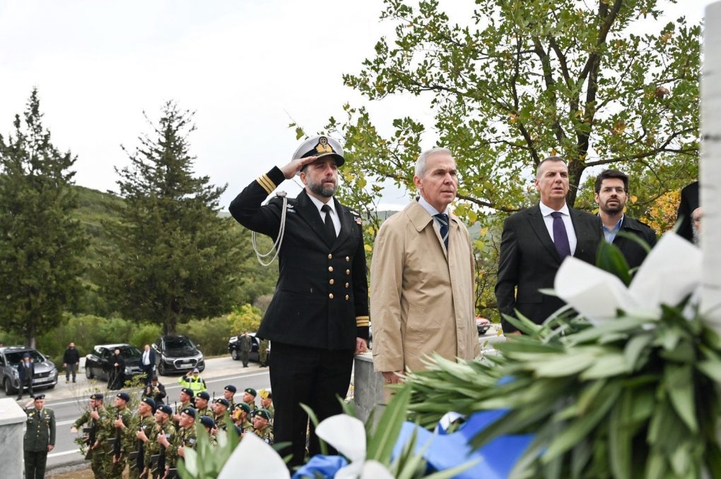 Ο ΥΦΕΘΑ Θανάσης Δαβάκης στον εορτασμό της Εθνικής Αντίστασης στη Σπάρτη