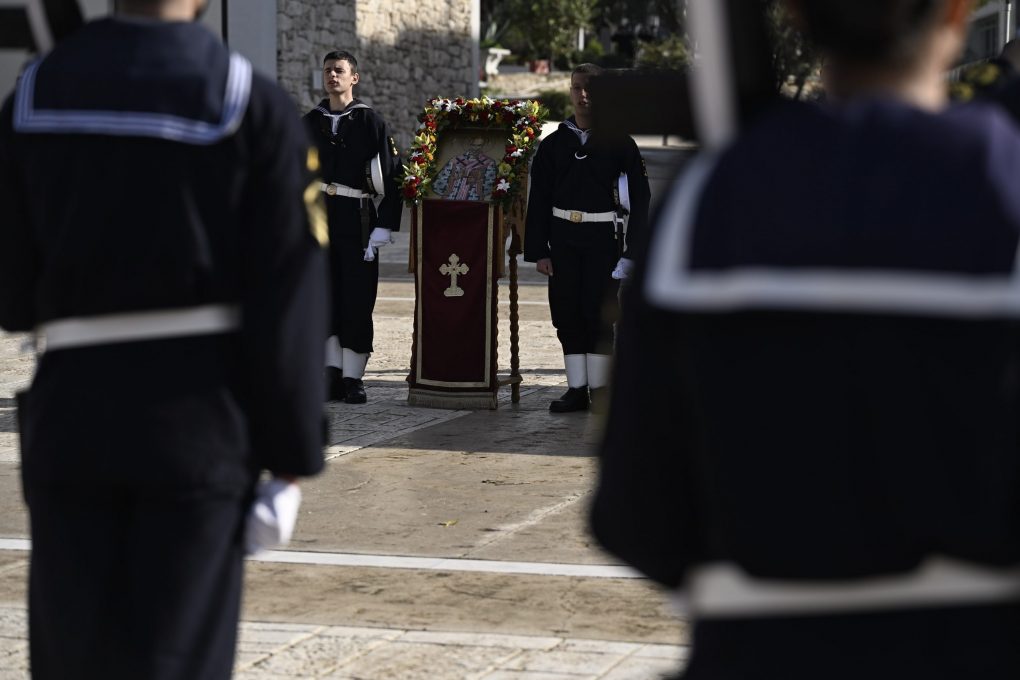 Παρουσία ΥΕΘΑ Νίκου Δένδια στην τελετή επίσημου εορτασμού του Προστάτη του Πολεμικού Ναυτικού Aγίου Νικολάου στη ΣΝΔ