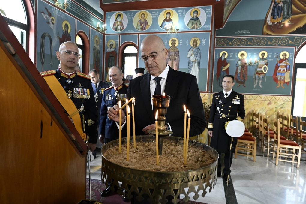 Παρουσία ΥΕΘΑ Νίκου Δένδια στην τελετή επίσημου εορτασμού του Προστάτη του Πολεμικού Ναυτικού Aγίου Νικολάου στη ΣΝΔ