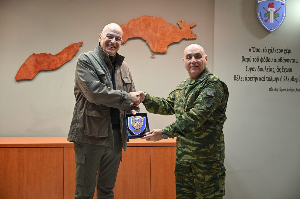 Επίσκεψη ΥΕΘΑ Νίκου Δένδια στην έδρα της 79 ΑΔΤΕ στη Σάμο και το Ε/Φ «Ψιλής Άμμου»