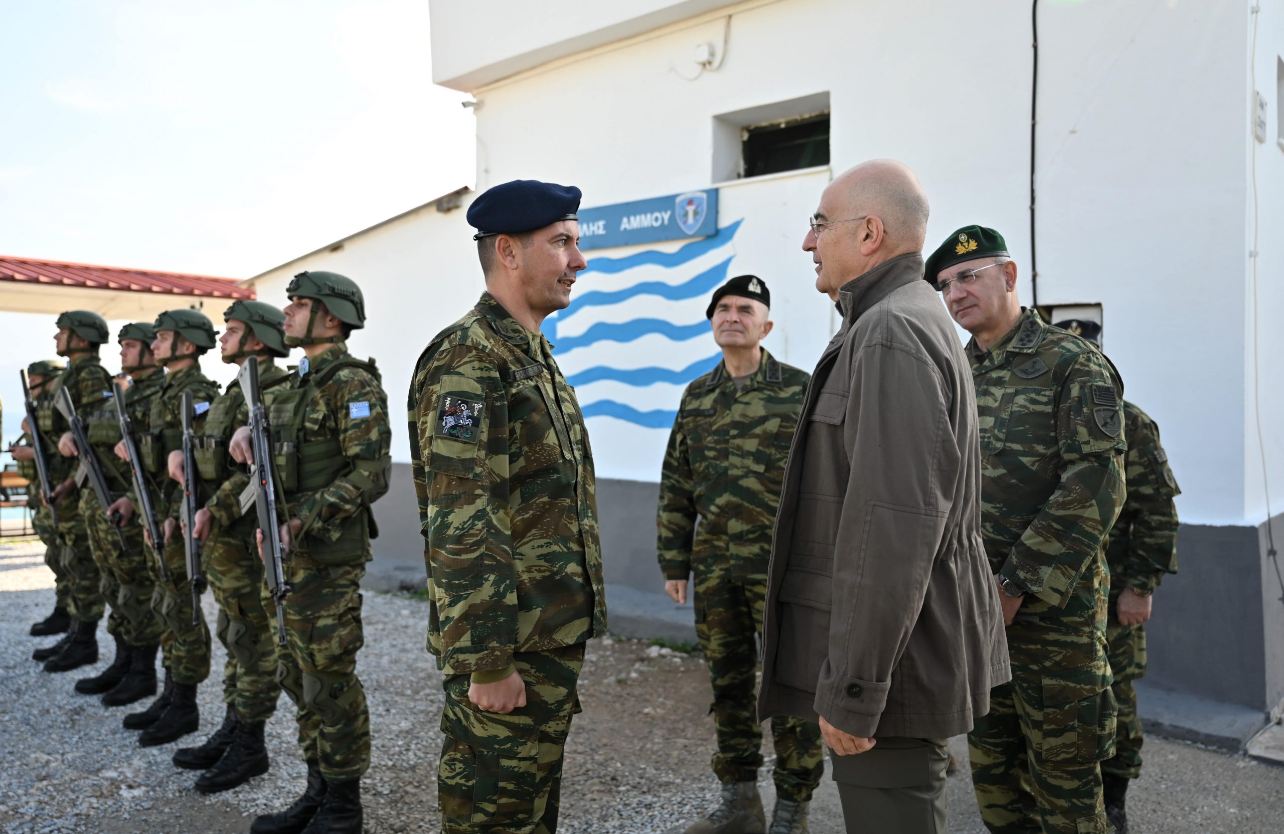 Επίσκεψη ΥΕΘΑ Νίκου Δένδια στην έδρα της 79 ΑΔΤΕ στη Σάμο και το Ε/Φ «Ψιλής Άμμου»