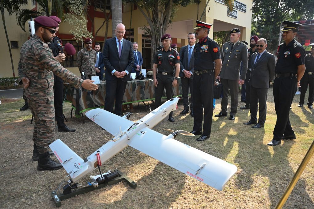 Συνάντηση ΥΕΘΑ Ν. Δένδια με τον ΥΠΑΜ της Ινδίας Ρ. Σινγκ και ολοκλήρωση της επίσκεψής του στο Νέο Δελχί