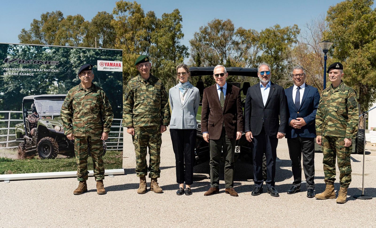 Ο ΥΦΕΘΑ Θανάσης Δαβάκης στην τελετή παράδοσης – παραλαβής δωρεάς οχήματος για το ΕΦ Στρογγύλης