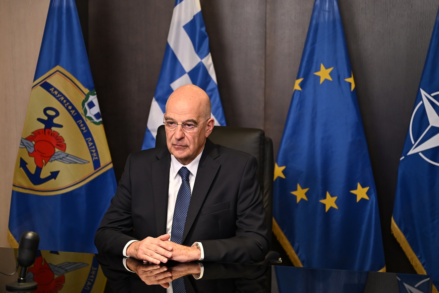 Συζήτηση ΥΕΘΑ Νίκου Δένδια με τη δημοσιογράφο Αλεξάνδρα Φωτάκη στο 11ο Οικονομικό Φόρουμ των Δελφών