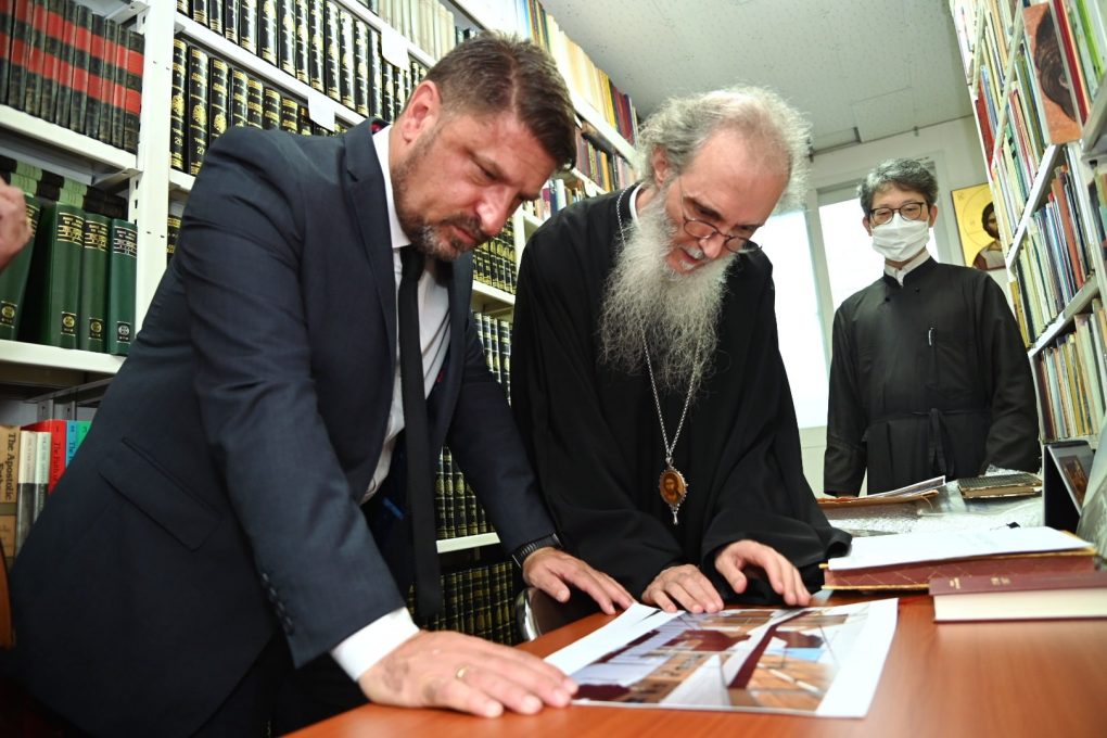 DepMin Nikolaos Hardalias meets with the Minister of Patriots and ...