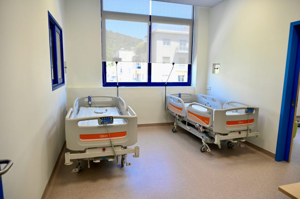 Παρουσία ΥΕΘΑ Νίκου Δένδια στα εγκαίνια της ανακαινισμένης Πτέρυγας Βραχείας Νοσηλείας του 4ου ορόφου του ΝΝΑ