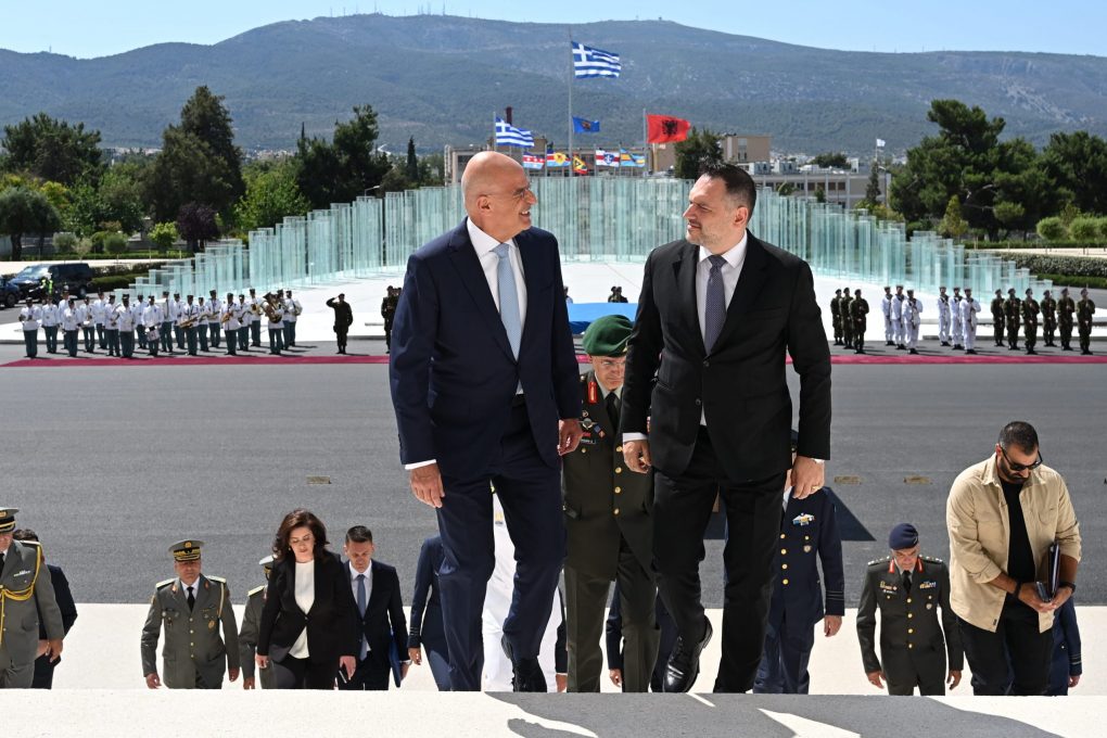 Συνάντηση του Υπουργού Εθνικής Άμυνας Ν. Δένδια με τον Υπουργό Άμυνας της Αλβανίας E. Nufi