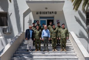 Επίσκεψη ΥΦΕΘΑ Θανάση Δαβάκη στο 700 Στρατιωτικό Εργοστάσιο και το Χημείο Ενόπλων Δυνάμεων