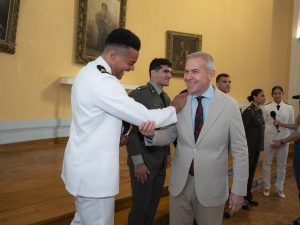 Ο ΥΦΕΘΑ Θανάσης Δαβάκης στην τελετή ορκωμοσίας των Εφέδρων Εν Ενεργεία Αξιωματικών Ολυμπιονικών