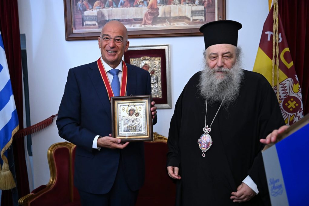 Παρουσία ΥΕΘΑ Ν. Δένδια στον εορτασμό της Κοίμησης της Θεοτόκου στο Ιερό Προσκύνημα Παναγίας Εκατονταπυλιανής Πάρου