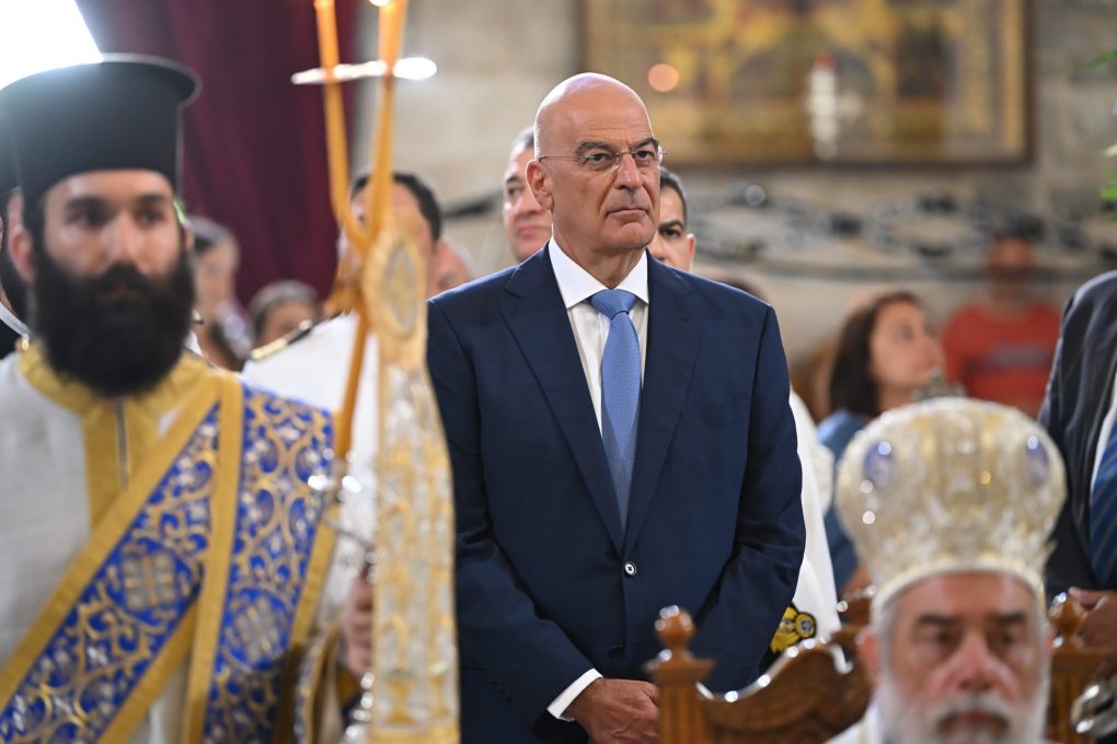 Παρουσία ΥΕΘΑ Ν. Δένδια στον εορτασμό της Κοίμησης της Θεοτόκου στο Ιερό Προσκύνημα Παναγίας Εκατονταπυλιανής Πάρου