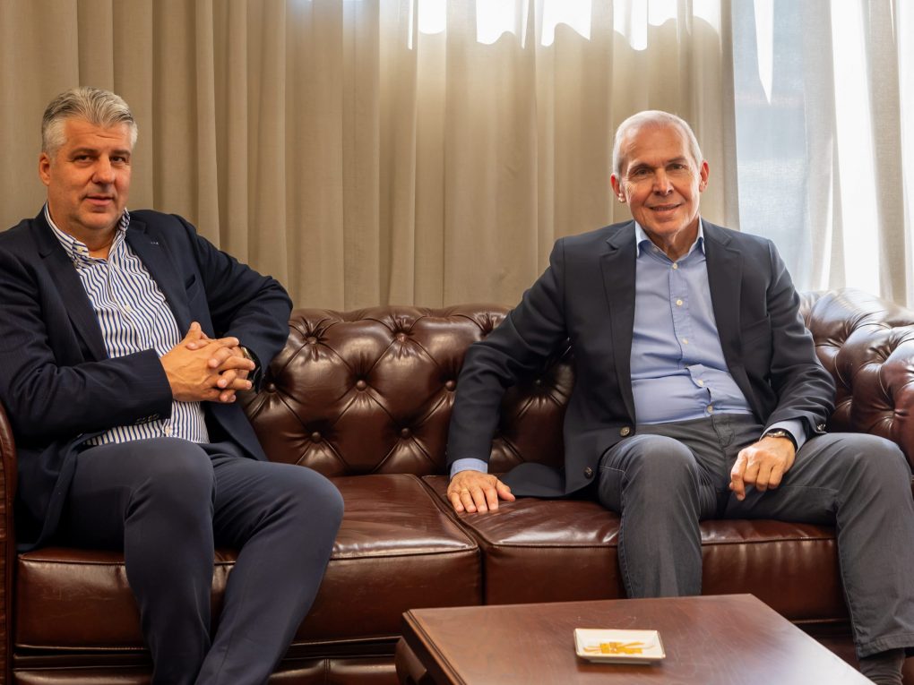 Ο ΥΦΕΘΑ Θανάσης Δαβάκης στην έδρα της XXI ΤΘΤ, στην 182 ΜΚΒ και στην Περιφέρεια Ανατολικής Μακεδονίας και Θράκης